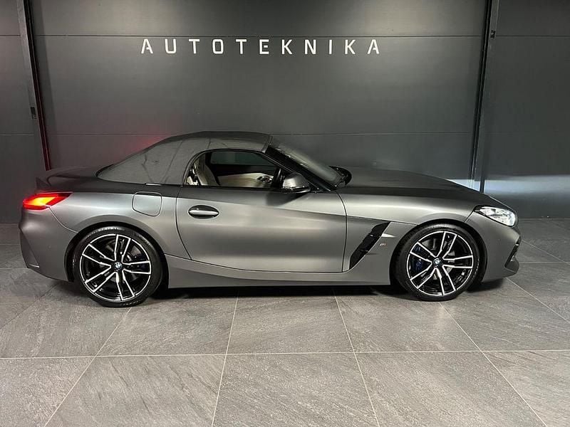 Grau Gebraucht 2019 BMW Z4 M Sport Cabrio | 36.890 € (Superpreis) - Bild 1/4