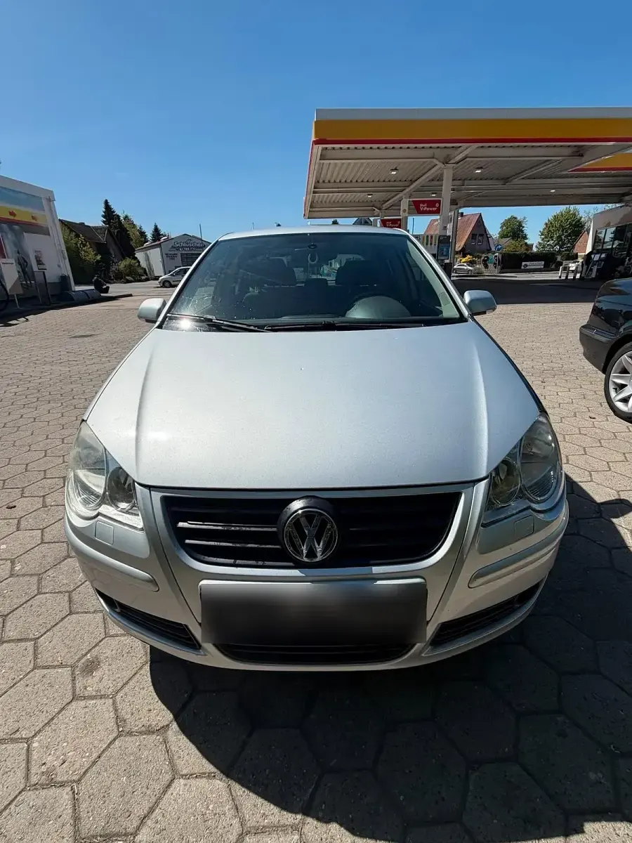 Używany VW Polo 2008 Srebrny Hatchback