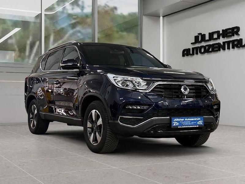 Schwarz Gebraucht 2019 Ssangyong Rexton Sapphire SUV | 17.990 € (Superpreis) - Bild 1/4
