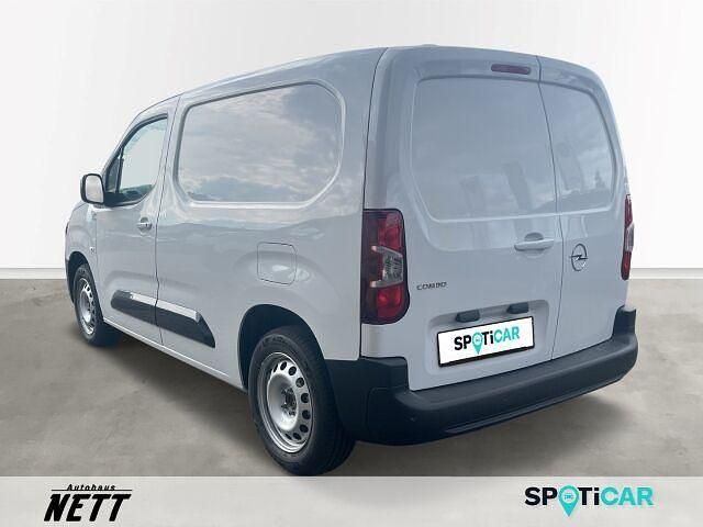 Gebraucht Opel Combo Edition 102 PS (75 kW) 2024 Andere farbe Van / Kleinbus