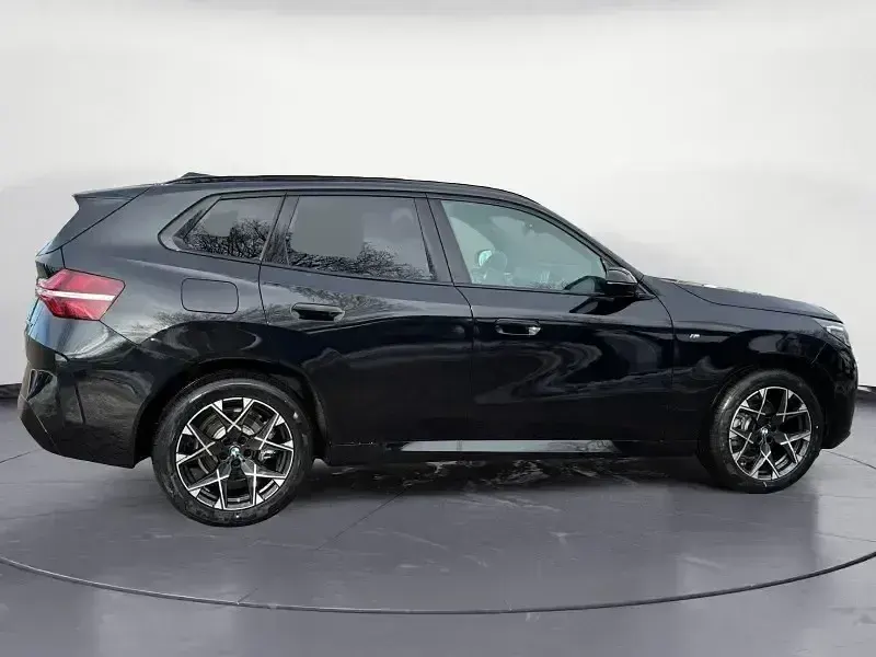 Gebraucht BMW X3 M Sport 197 PS (144 kW) 2026 Schwarz SUV