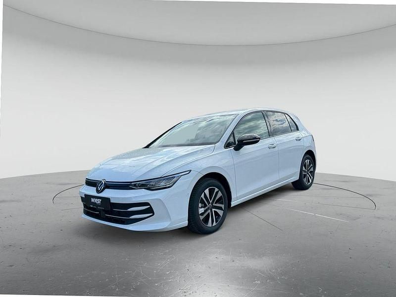 Ny VW Golf VIII 150 HK (110 kW) 2026 Hvid Sedan