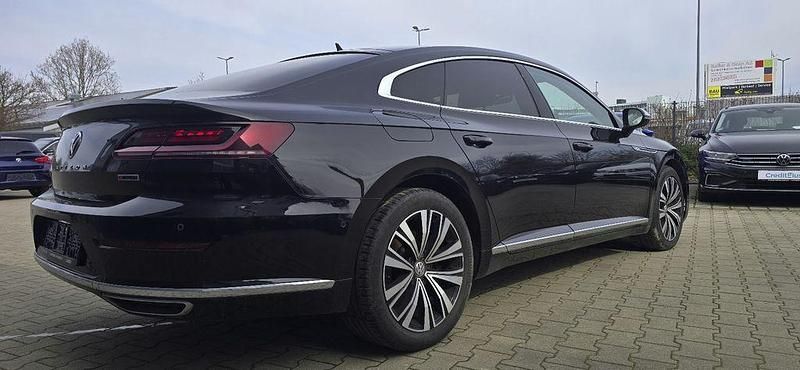 Gebraucht VW Arteon Elegance 239 PS (175 kW) 2017 Kleinwagen