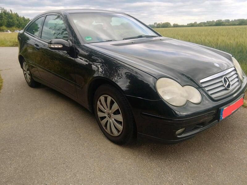 Schwarz Gebraucht 2003 Mercedes CL200 Coupé | 4.500 € - Bild 1/4