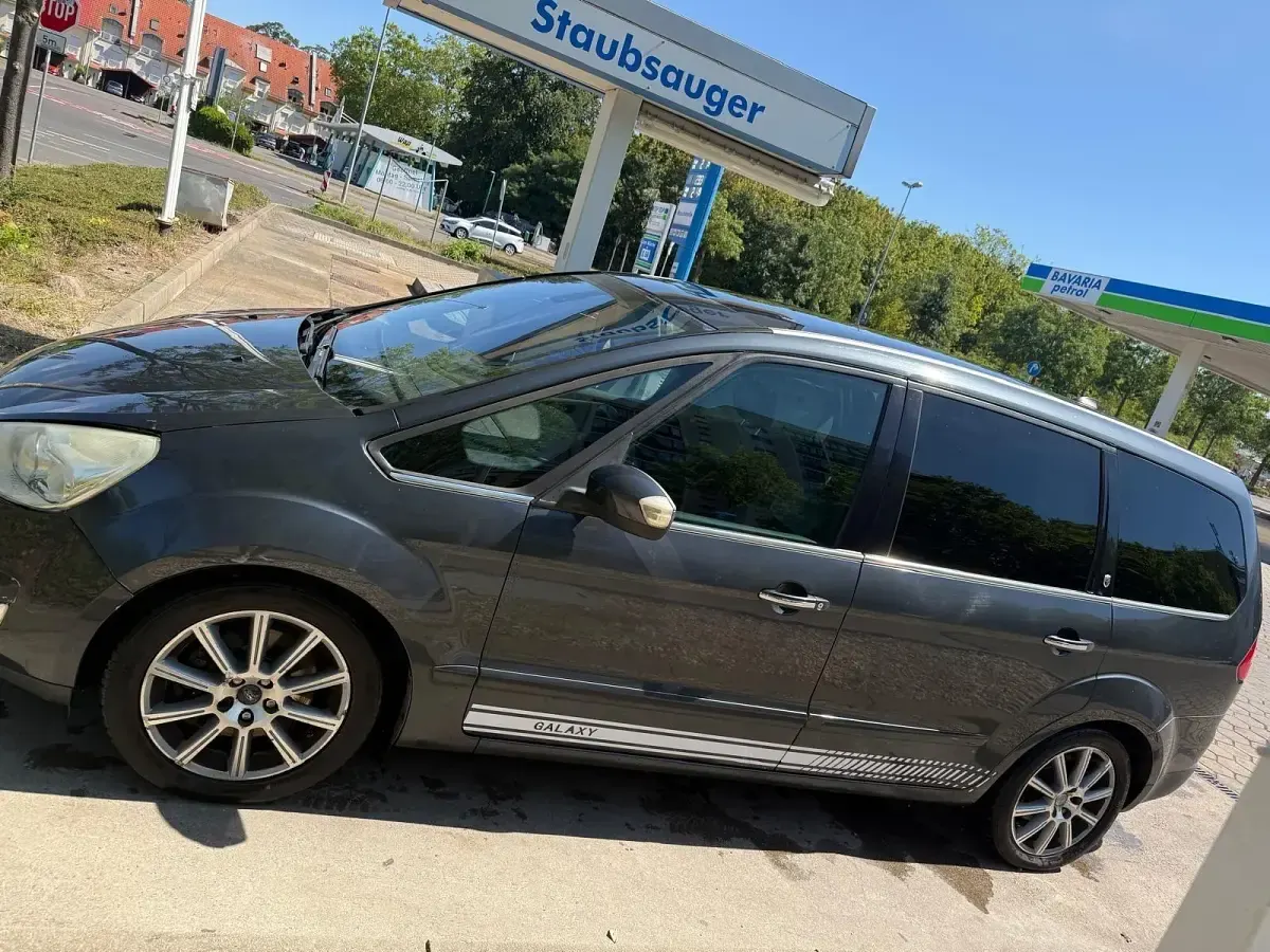 Gebraucht Ford Galaxy 175 PS (128 kW) 2008 Grau Van / Kleinbus
