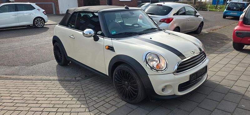 Occasion Mini One Cabriolet 98 ch (72 kW) 2011 Blanc Cabriolet