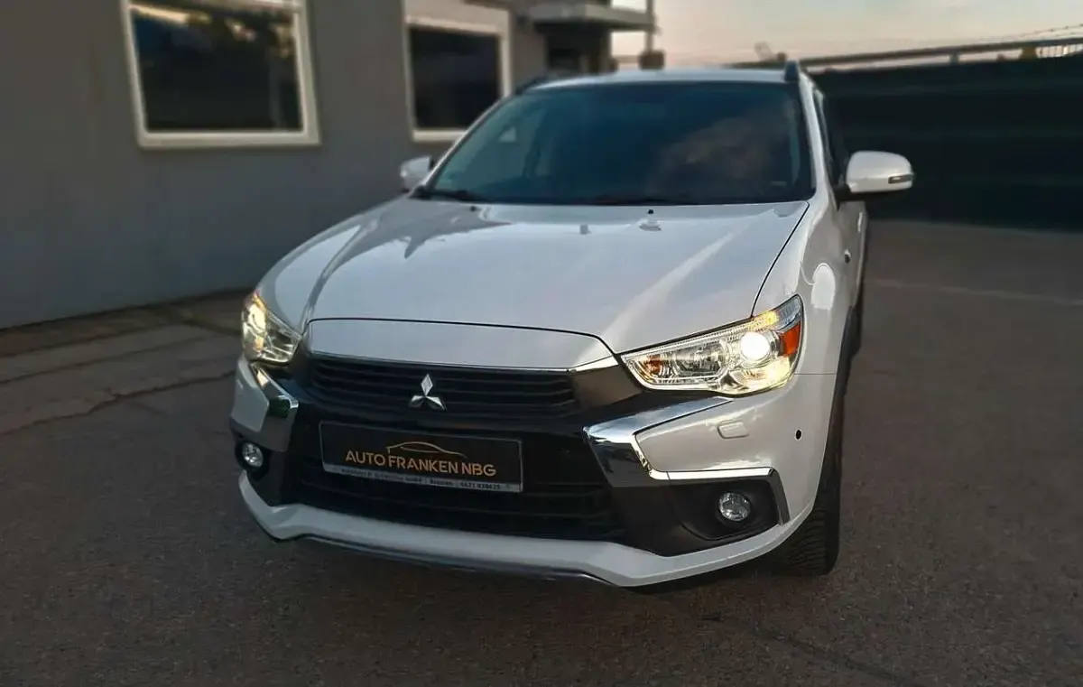 Gebraucht Mitsubishi ASX Diamant Edition 150 PS (110 kW) 2018 Weiß SUV