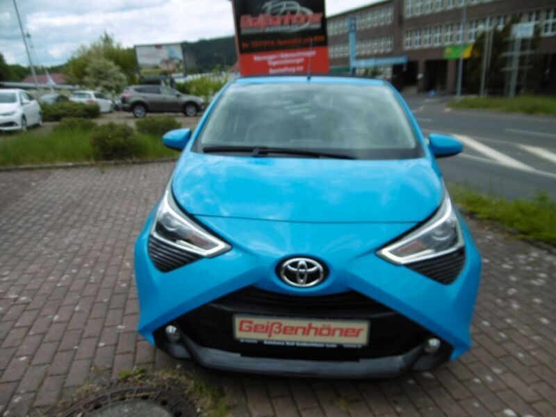 Gebraucht 2019 Toyota Aygo x-sky Kleinwagen | 11.950 € (Etwas zu teuer) - Bild 1/4