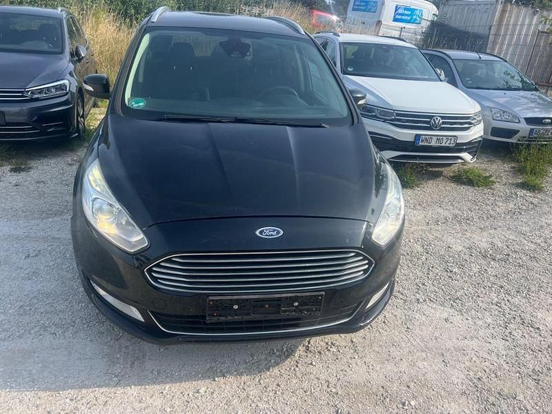 Schwarz Gebraucht 2016 Ford Galaxy Titanium Van / Kleinbus | 10.899 € (Superpreis) - Bild 1/4