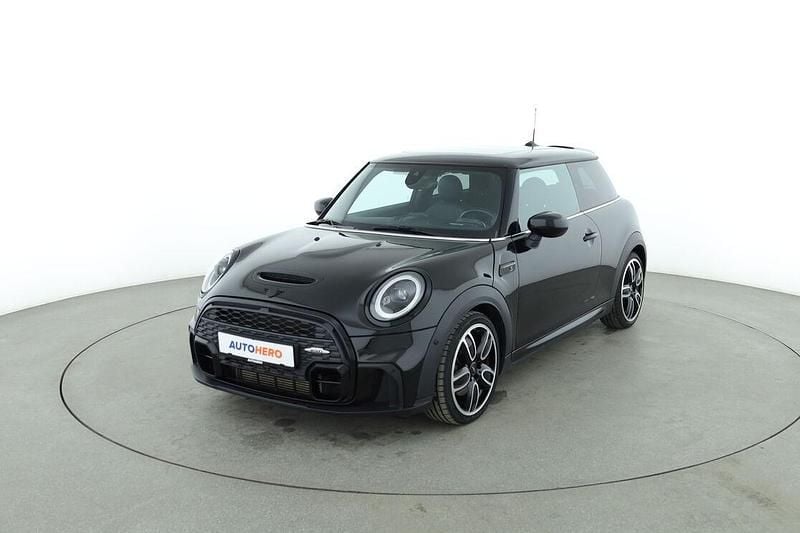 Gebraucht Mini John Cooper Works 178 PS (130 kW) 2021 Schwarz Kleinwagen