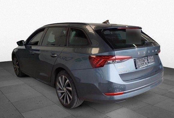Grau Gebraucht 2020 Skoda Octavia Clever Kombi | 13.500 € (Teuer) - Bild 1/4