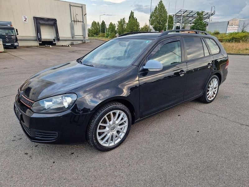Schwarz Gebraucht 2010 VW Golf VI Trendline Kombi | 1.900 € (Fairer Preis) - Bild 1/4