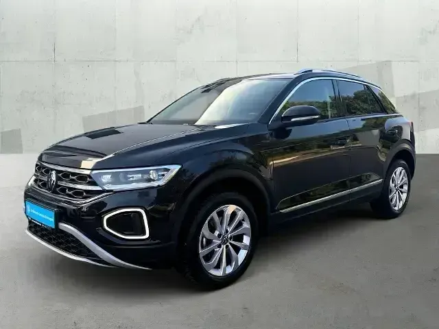 Usata VW T-Roc Style 150 CV (110 kW) 2023 Nero SUV