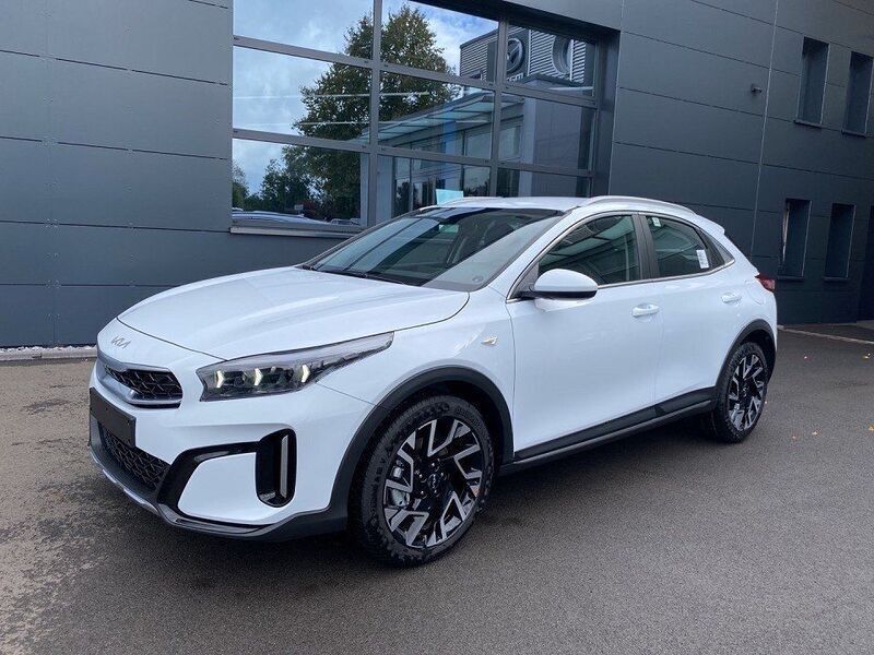 Carraraweiß Gebraucht 2024 Kia XCeed Comfort SUV | 24.690 € (Fairer Preis) - Bild 1/4