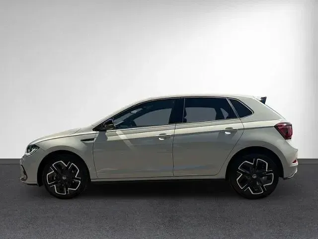 Gebraucht VW Polo R-line 116 PS (85 kW) 2025 Ascotgrau Kleinwagen