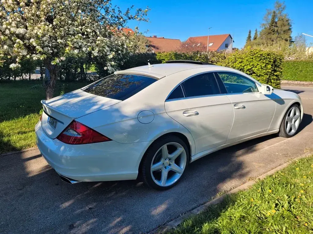 Gebraucht Mercedes CLS350 292 PS (214 kW) 2009 Weiß Coupé