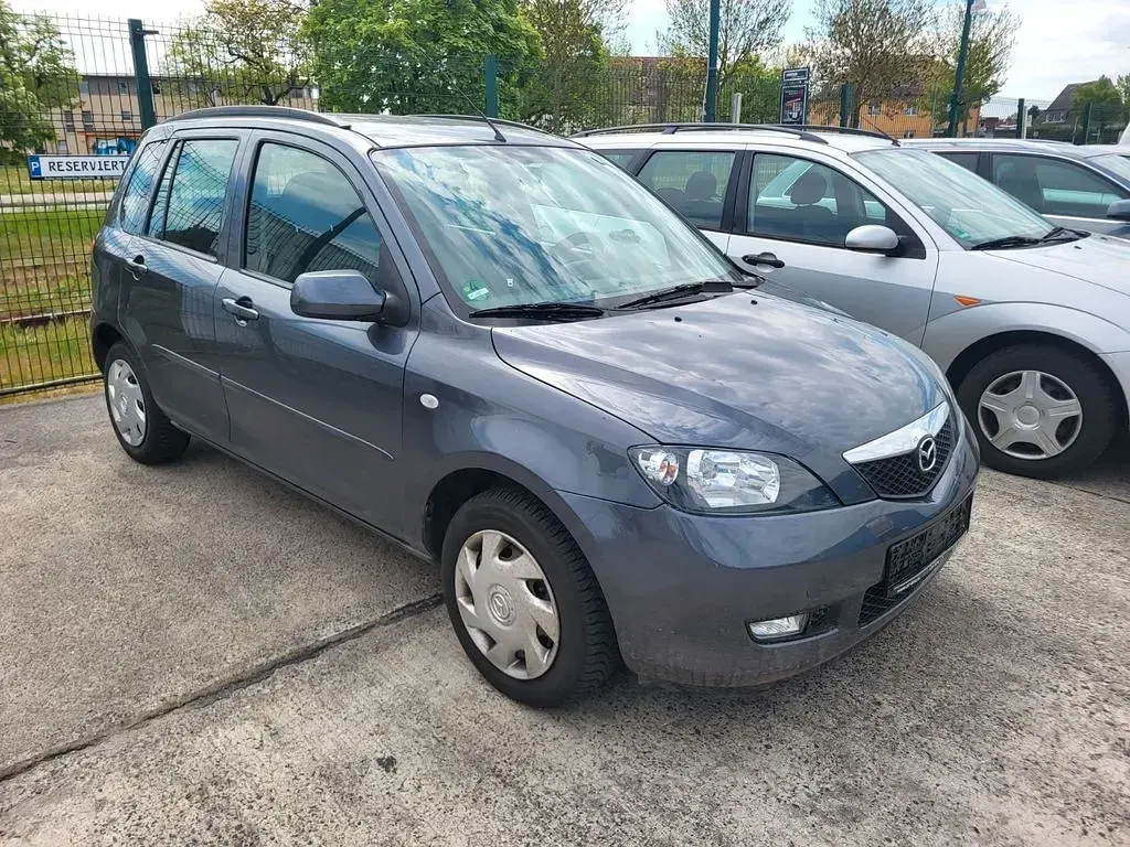 Używany Mazda 2 Active 80 KM (58 kW) 2003 Szary Hatchback