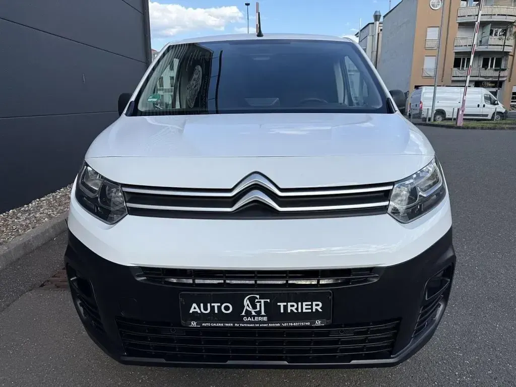 Gebraucht Citroën Berlingo 102 PS (75 kW) 2019 Weiß Van / Kleinbus