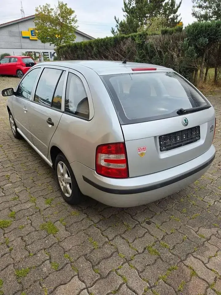 Gebraucht Skoda Fabia 75 PS (55 kW) 2005 Silber Kombi