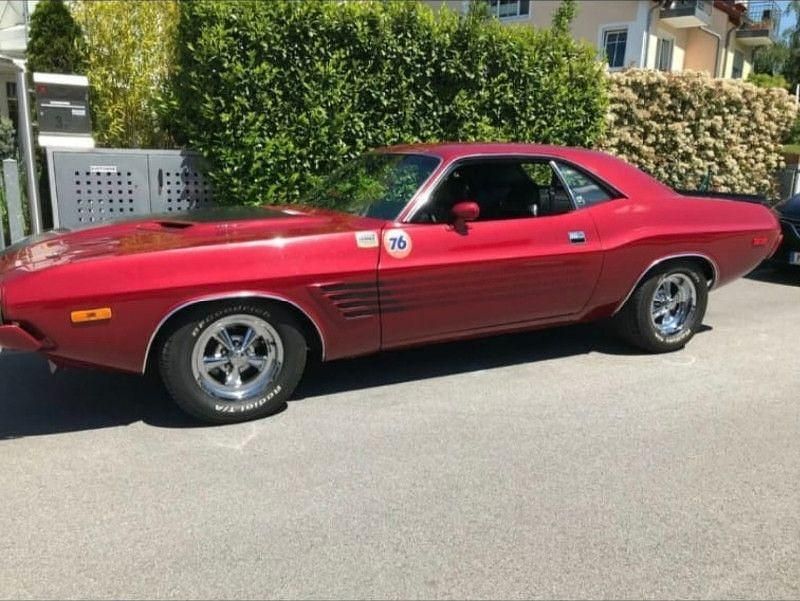 Second-hand Dodge Challenger 450 CP (330 kW) 1973 Roșu Coupe