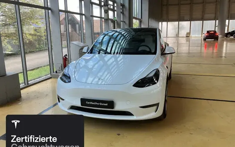 Used Tesla Model Y 273 kW (372 HP) 2023 White SUV