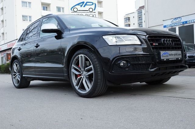 Gebraucht Audi SQ5 Competition 326 PS (239 kW) 2016 Schwarz metallic SUV