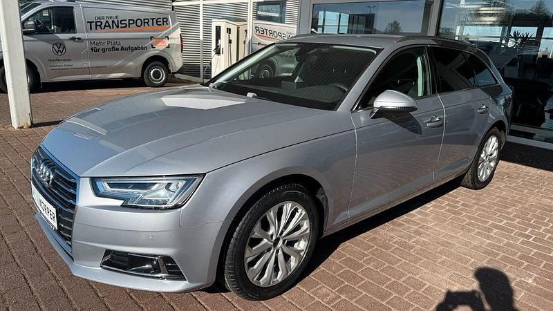 Gebraucht Audi A4 Design 150 PS (110 kW) 2017 Silber Kombi