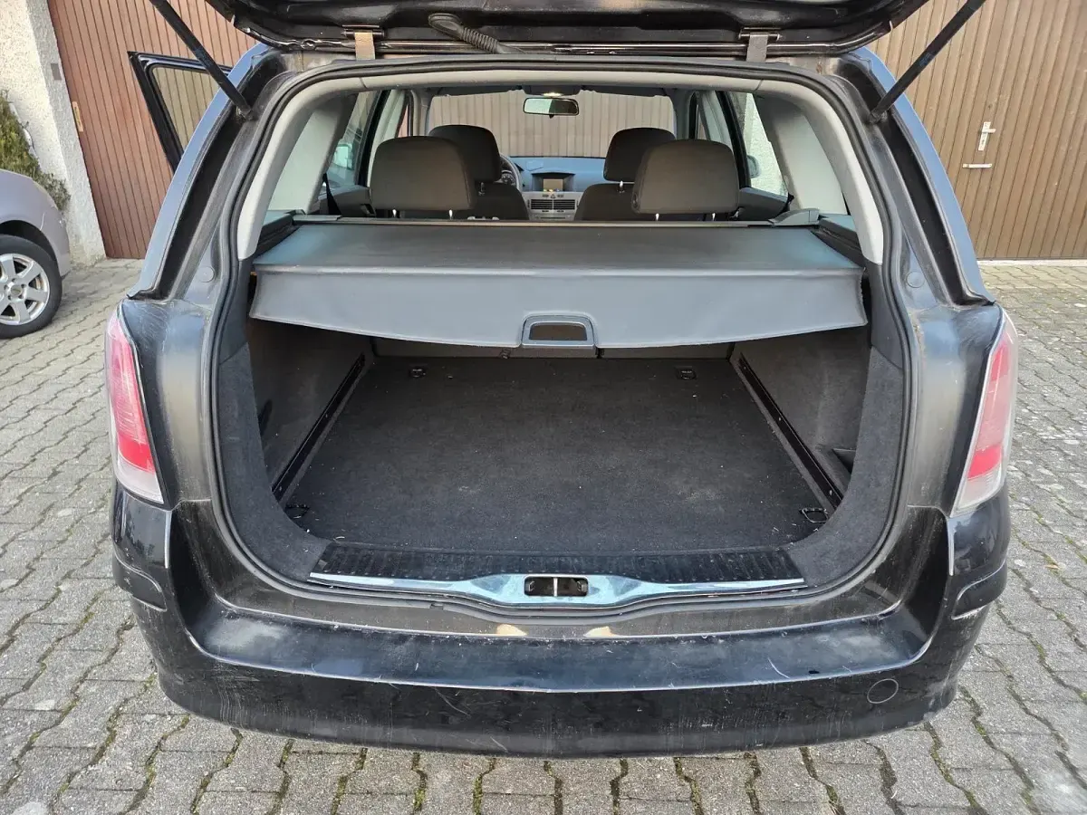 Gebraucht Opel Astra 2004 Schwarz Kombi