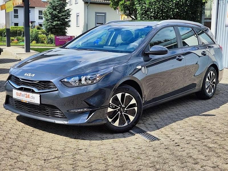 Penta grau metallic h8g Neu 2025 Kia Ceed Sportswagon Vision Kombi | 23.997 € (Guter Preis) - Bild 1/4