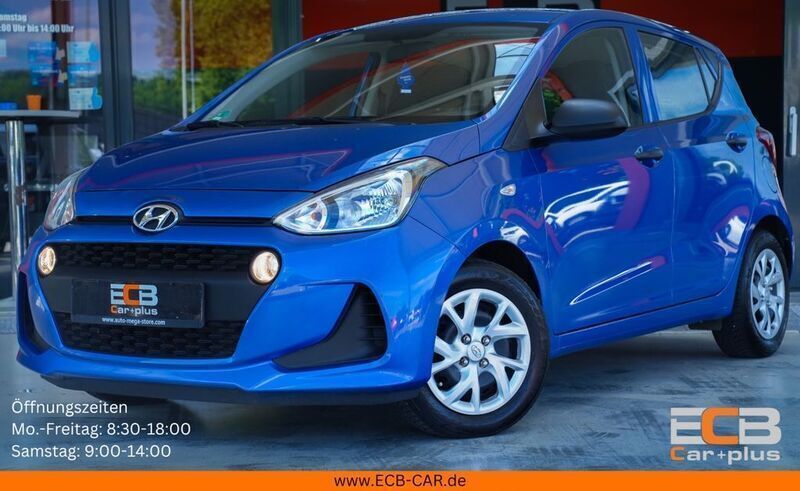Blau Gebraucht 2019 Hyundai i10 Classic Kleinwagen | 8.490 € (Guter Preis) - Bild 1/4