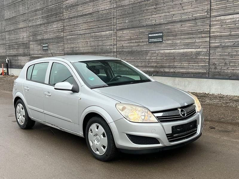 Silber Gebraucht 2007 Opel Astra Limousine | 1.600 € (Superpreis) - Bild 1/4