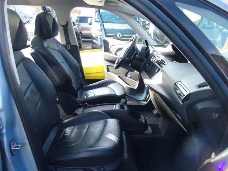 Gebraucht Citroën C4 120 PS (88 kW) 2015 Lackierung blau teles/typ aussen (metallic) Limousine