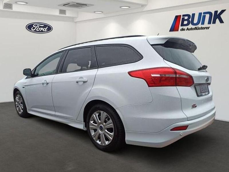 Gebraucht Ford Focus ST-Line 140 PS (102 kW) 2018 Weiß Kombi