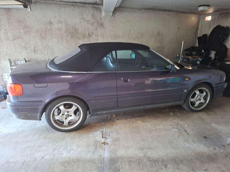 Gebraucht Audi Cabriolet 174 PS (127 kW) 1997 Violett Cabrio