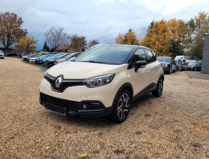 Weiß Gebraucht 2015 Renault Captur Luxe SUV | 8.280 € (Guter Preis) - Bild 1/4