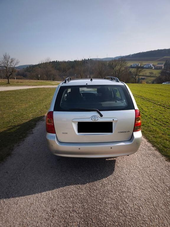 Gebraucht Toyota Corolla Sol 110 PS (80 kW) 2004 Silber Kombi