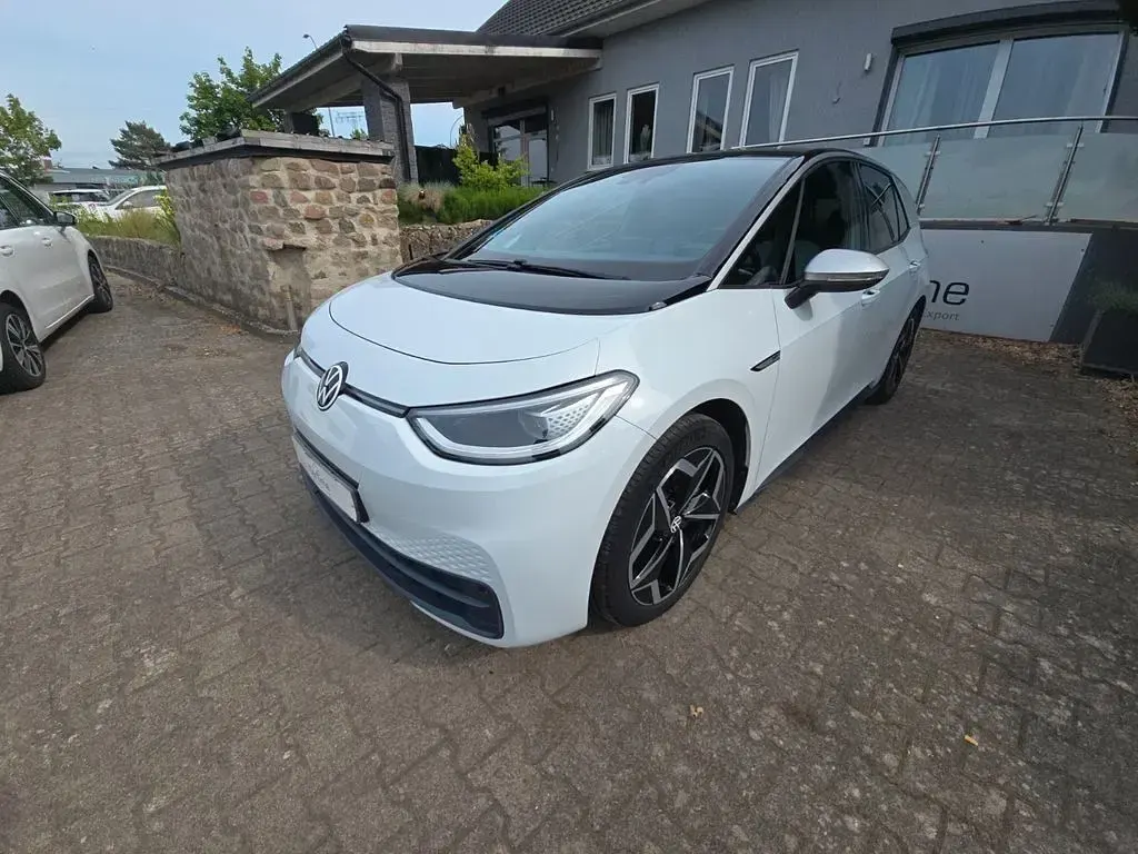 Gebraucht VW ID.3 150 kW (204 PS) 2020 Weiß Kleinwagen