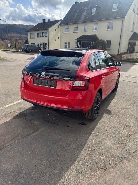 Gebraucht Skoda Rapid Monte Carlo 110 PS (80 kW) 2016 Rot Kleinwagen