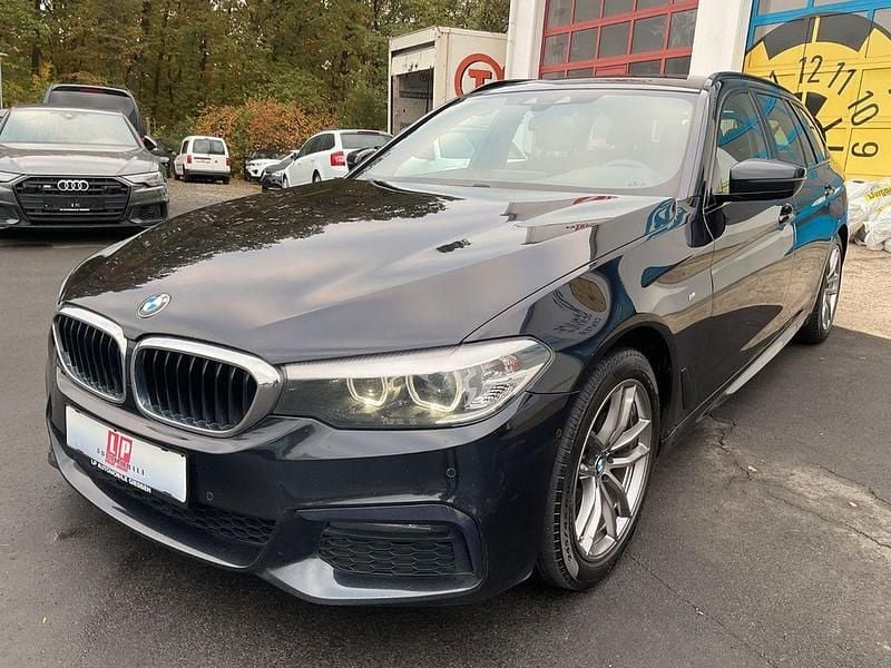 Gebraucht BMW 520 M Sport 190 PS (139 kW) 2019 Schwarz Kombi