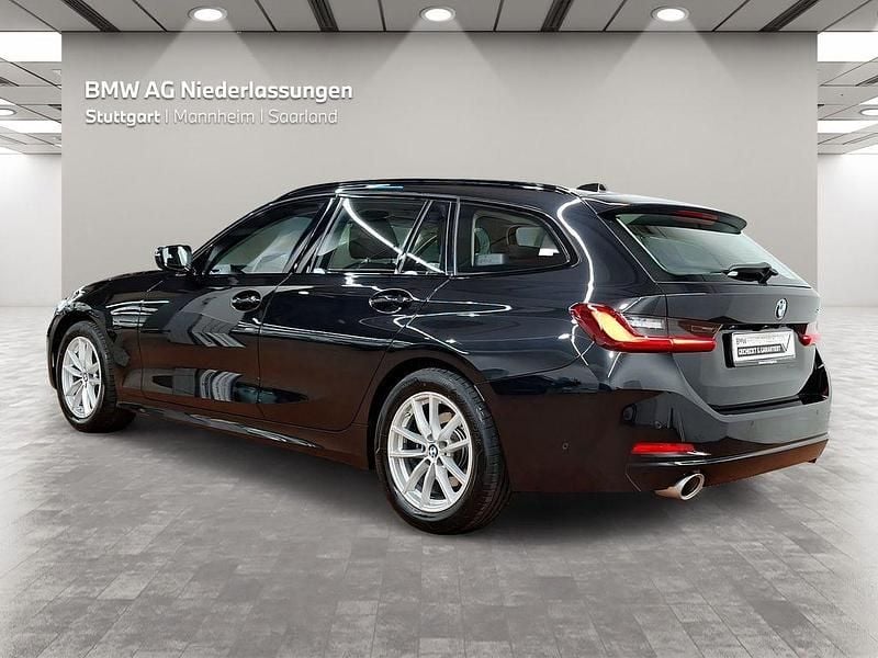 Gebraucht BMW 320 Comfort Edition 184 PS (135 kW) 2025 Schwarz Kombi