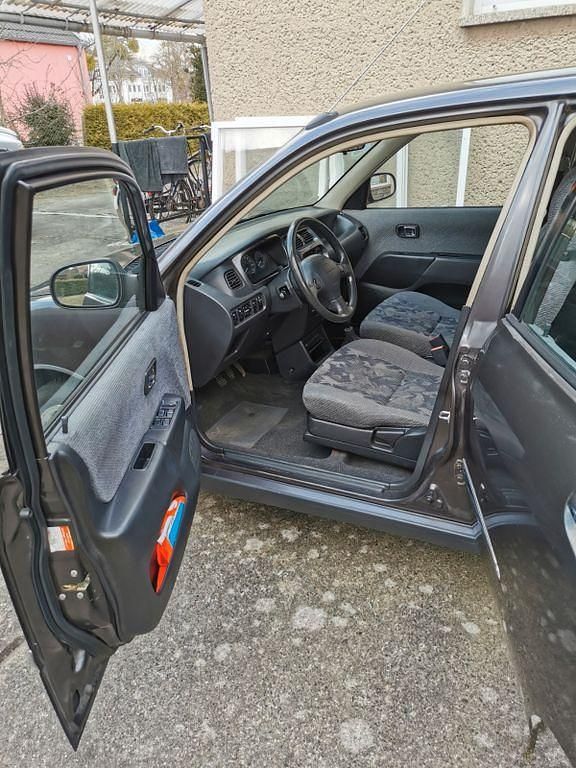 Gebraucht Daihatsu Sirion 56 PS (41 kW) 1999 Grau Kleinwagen