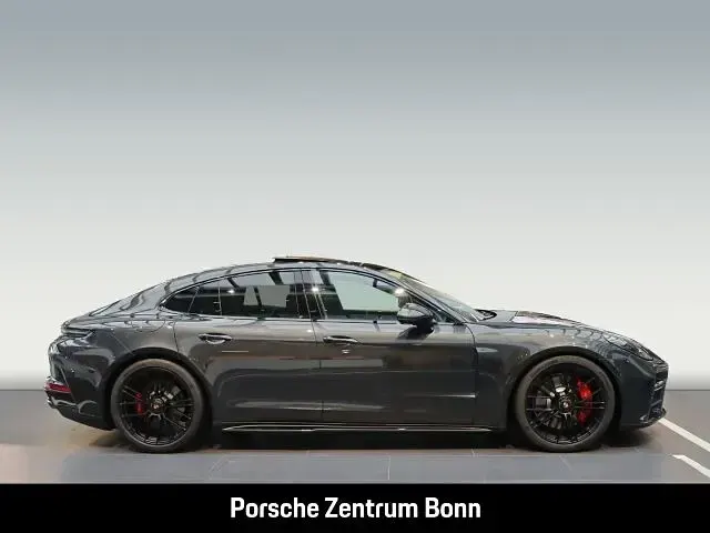 Gebraucht Porsche Panamera GTS 500 PS (367 kW) 2024 Vulkangraumetallic Kleinwagen