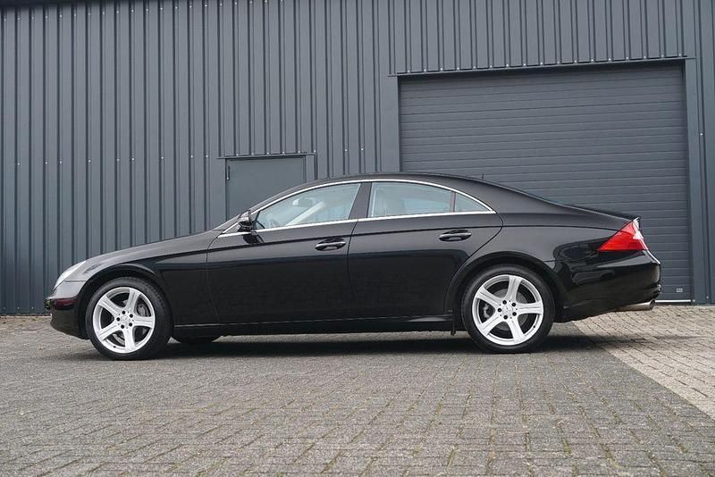Gebraucht Mercedes CLS320 224 PS (164 kW) 2005 Schwarz Limousine