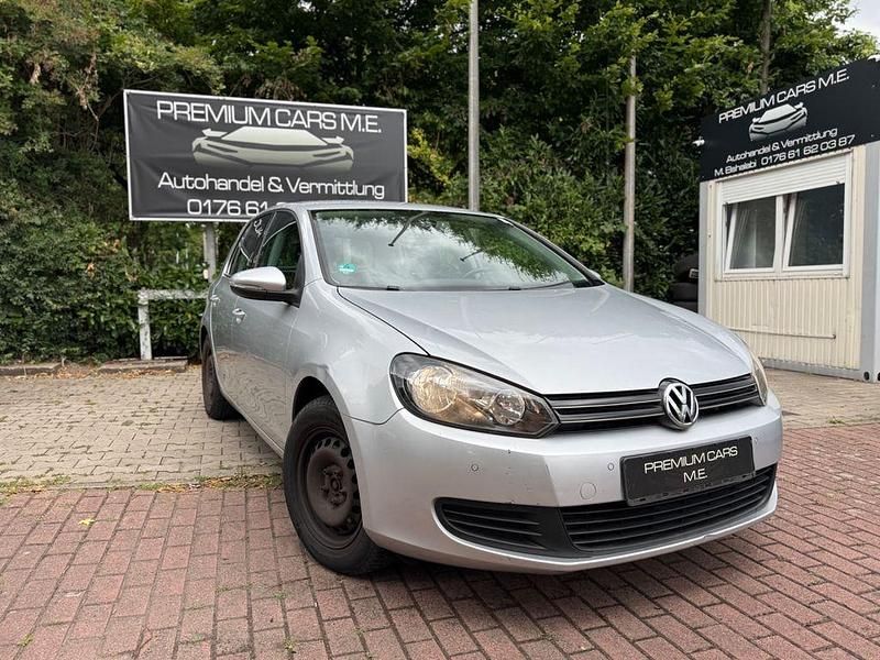 Silber Gebraucht 2010 VW Golf VI Comfortline Limousine | 2.850 € (Superpreis) - Bild 1/4