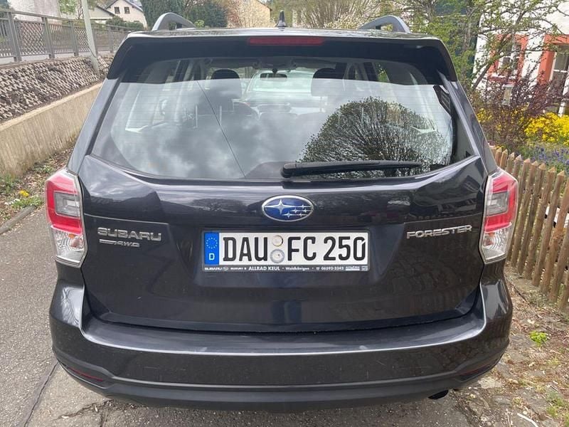 Second-hand Subaru Forester Active 150 CP (110 kW) 2017 Gri SUV