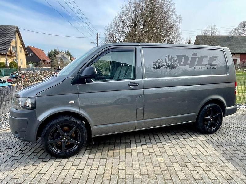 Usata VW Transporter 140 CV (102 kW) 2010 Grigio Furgone