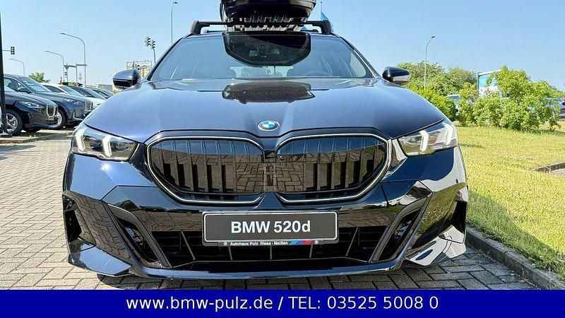 Neu BMW 520 Performance 197 PS (144 kW) 2025 Schwarz Limousine