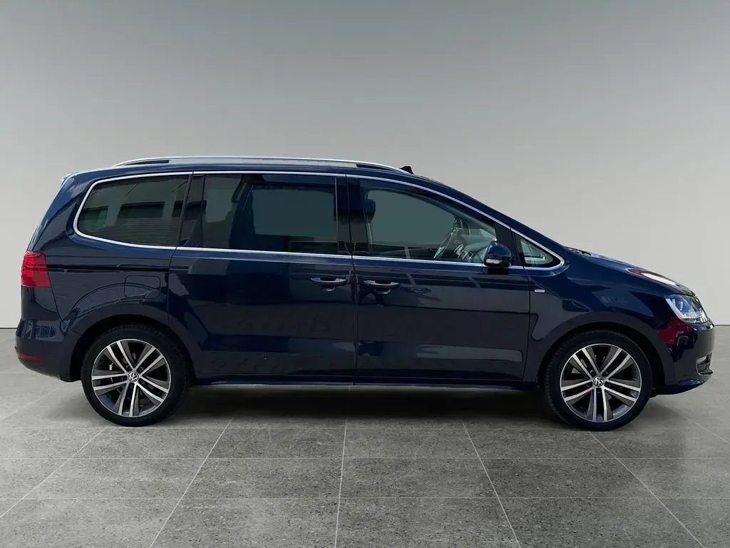 Gebraucht VW Sharan Cup 177 PS (130 kW) 2015 Blau Van / Kleinbus
