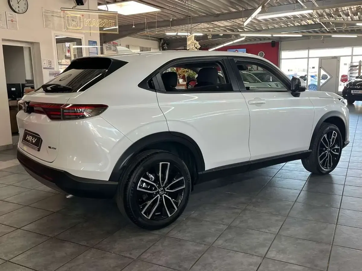 Neu Honda HR-V Elegance 107 PS (78 kW) 2025 Weiß SUV