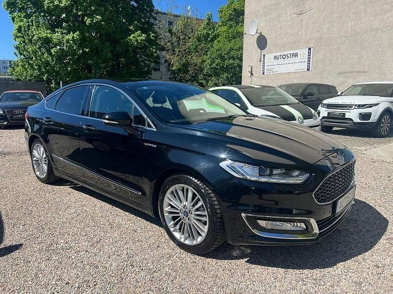 Gebraucht Ford Mondeo Vignale 140 PS (102 kW) 2018 Schwarz Limousine